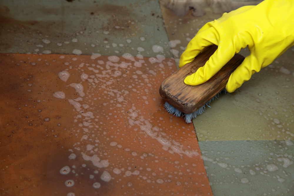 Prepare Your Garage for Epoxy Floor Paint by cleaning it